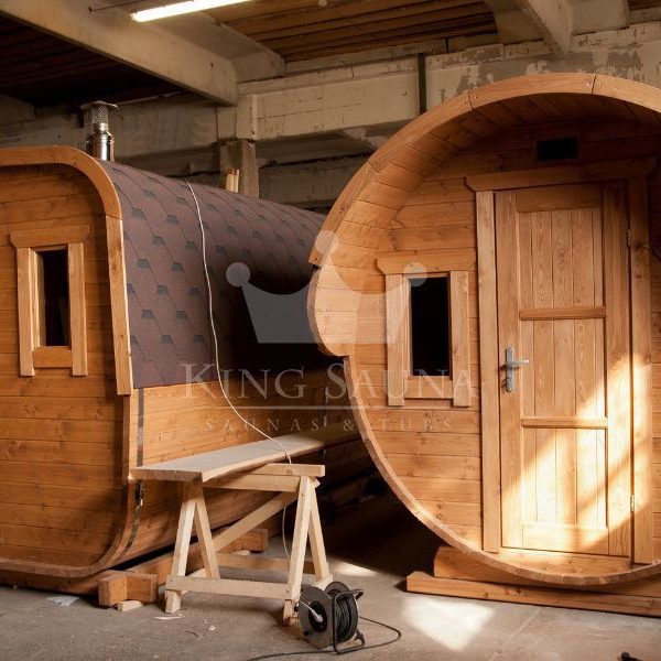 "SQUARE" Barrel sauna for seven people